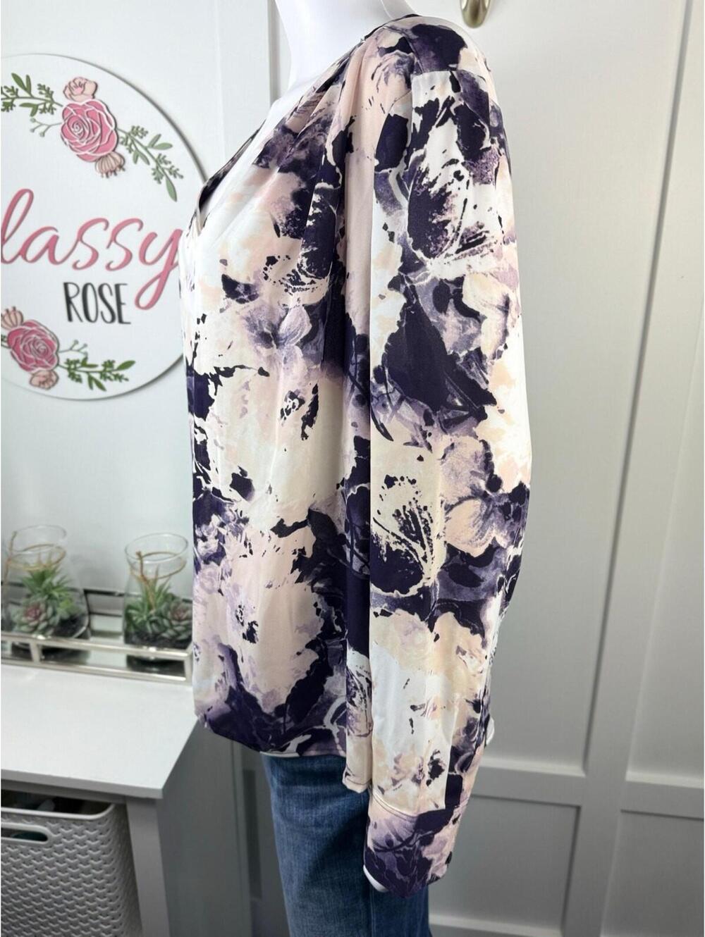 Beautiful Worthington Top Size XL - Picture 3 of 7